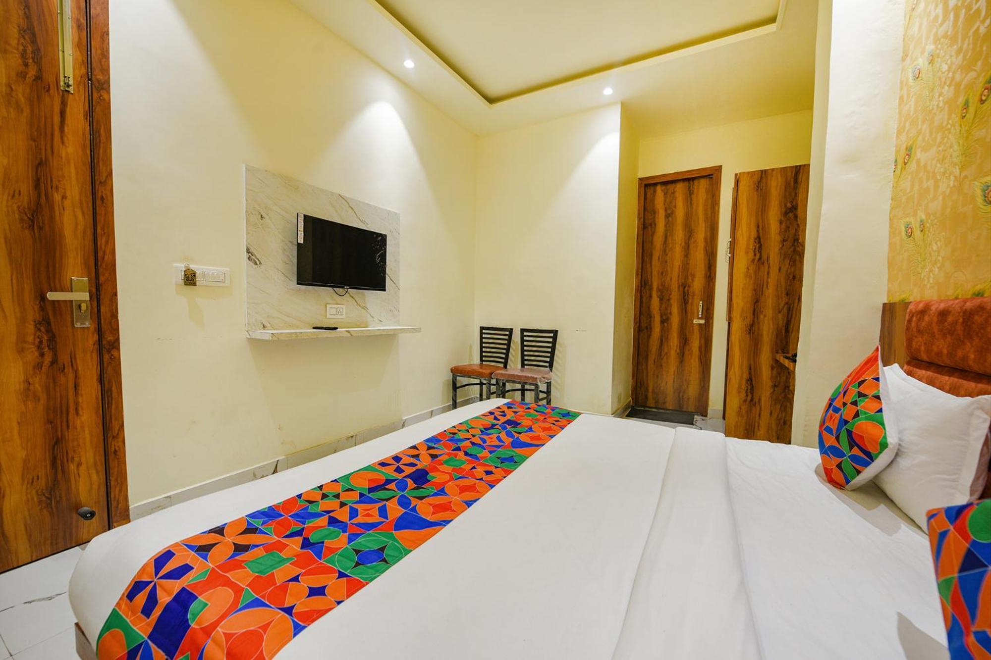 Fabhotel Dm Residency Amritsar Exterior photo