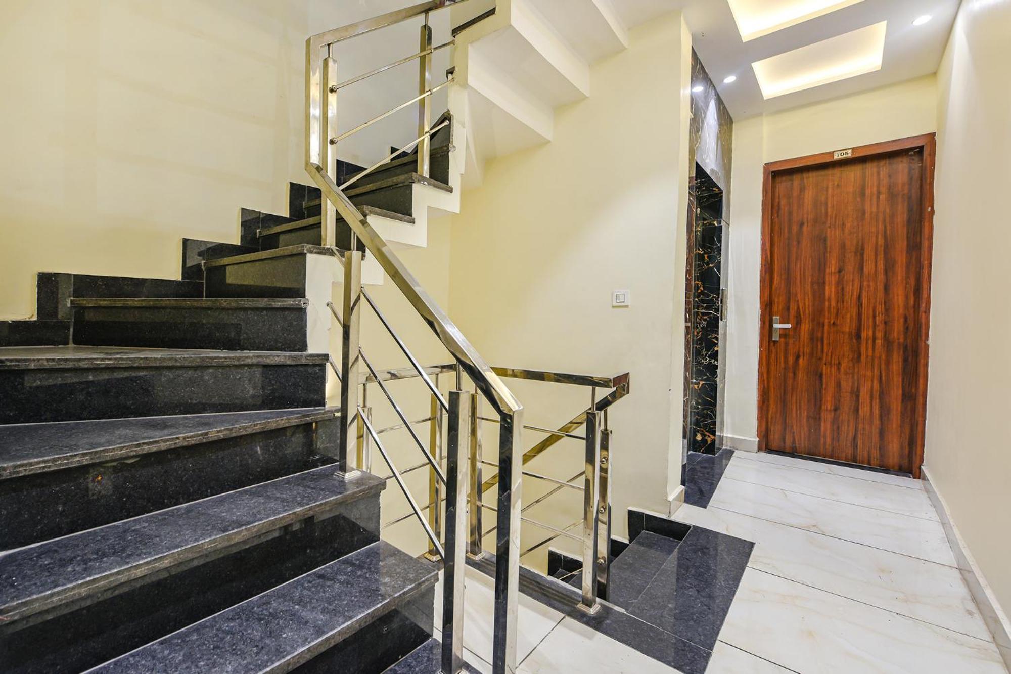 Fabhotel Dm Residency Amritsar Exterior photo